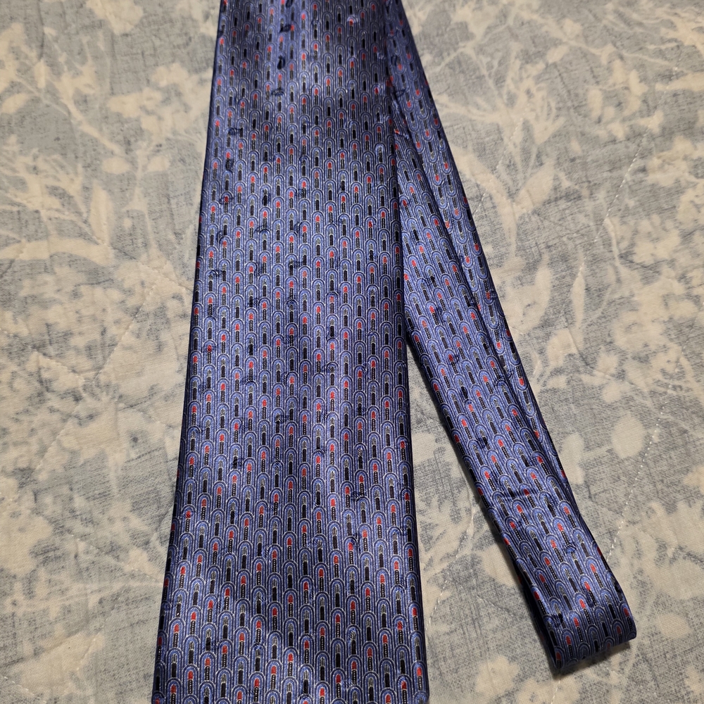 Ermenegildo Zegna Blue and Pink Patterned Tie